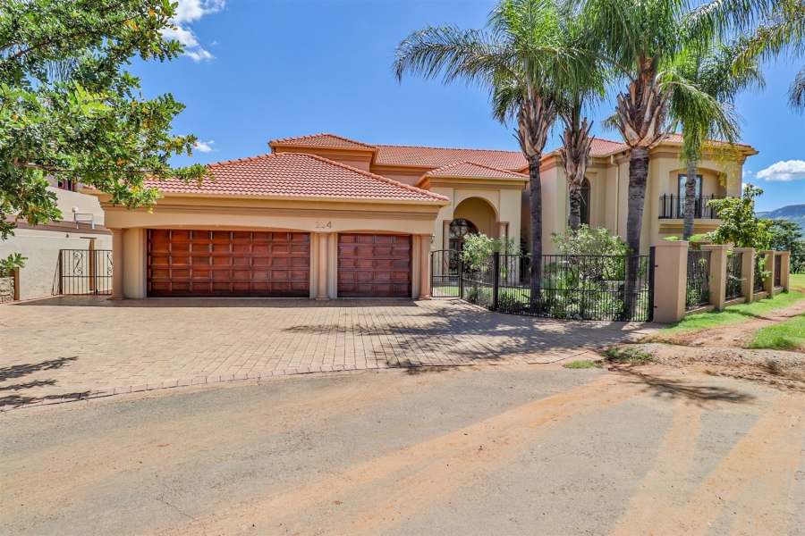 4 Bedroom Property for Sale in WestLake Country Safari Estate North West